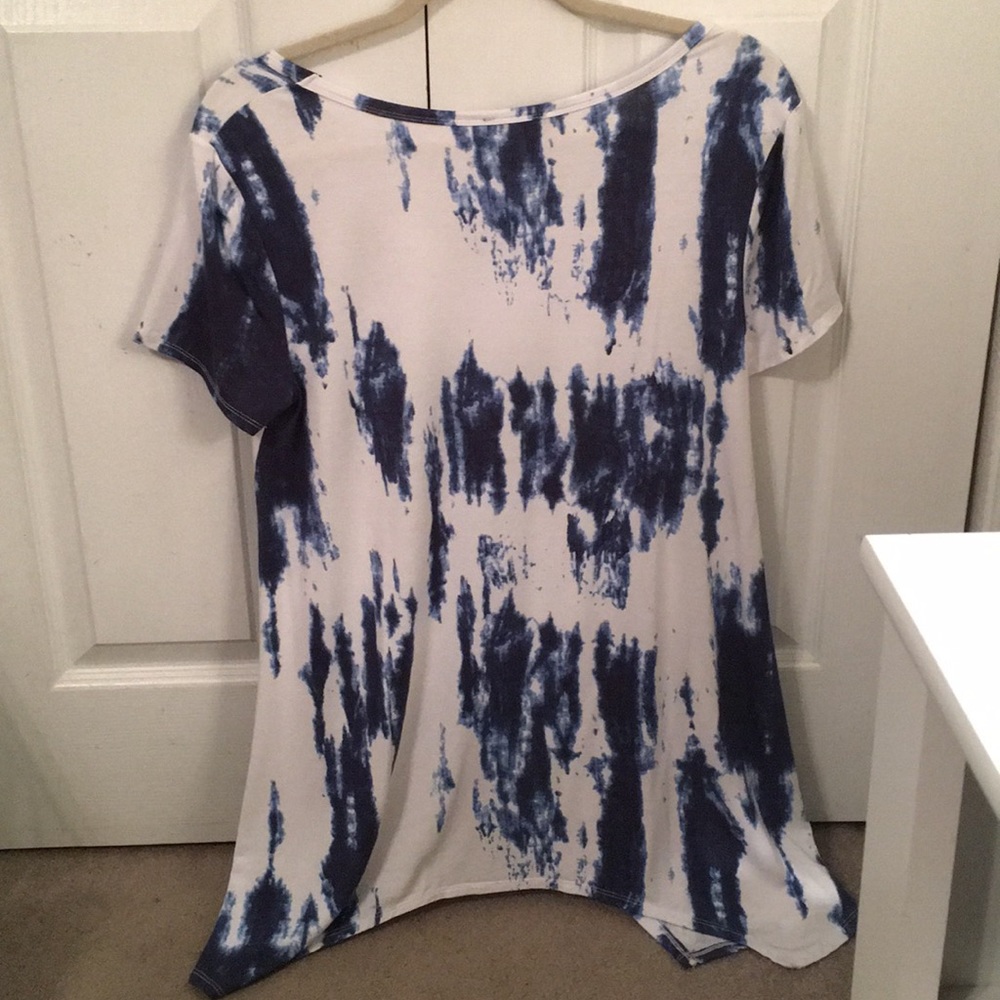 Blue & white tie dye flowy shirt  - Picture 2 of 4